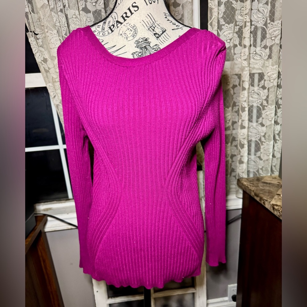 Lane Bryant Ribbed pink slimming sweater